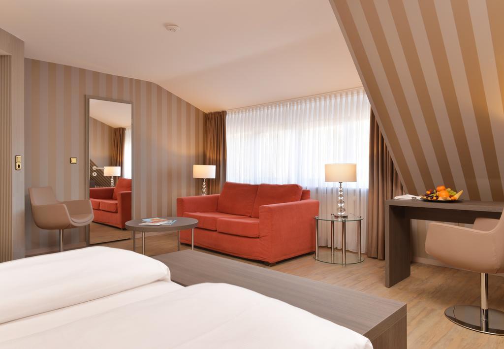 Relexa Waldhotel Schatten Stuttgart Zewnętrze zdjęcie