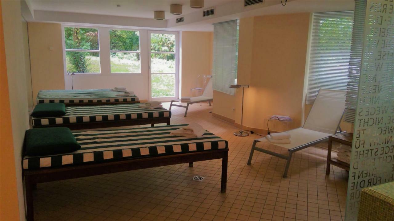 Relexa Waldhotel Schatten Stuttgart Zewnętrze zdjęcie
