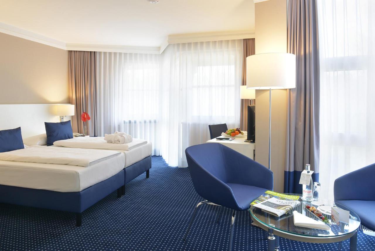 Relexa Waldhotel Schatten Stuttgart Zewnętrze zdjęcie